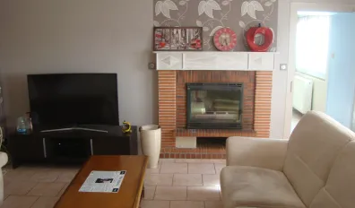 miniatureLocation Neuillé Maison 695f5f9aec882