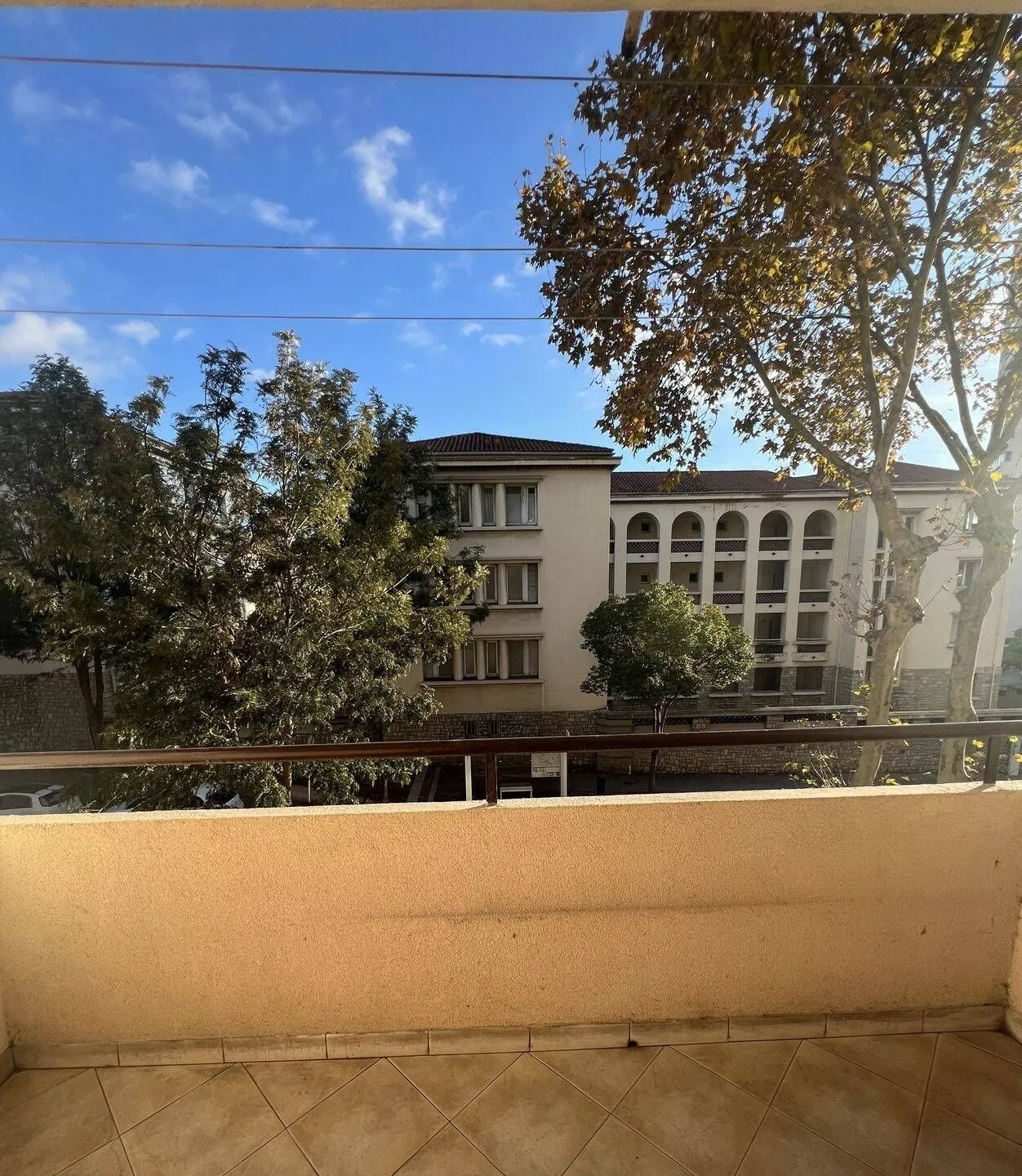 Location Toulon Chambre 695f7b5c559f4