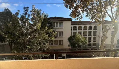 miniatureLocation Toulon Chambre 695f7b5c559f2