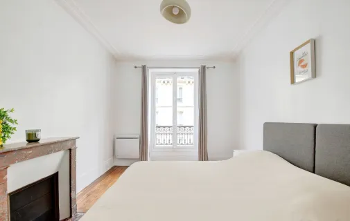 Location Paris Appartement 695f85d6b4bd