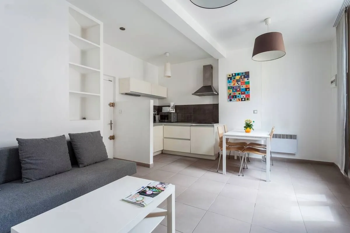 Location Montpellier Appartement 695fa1096710