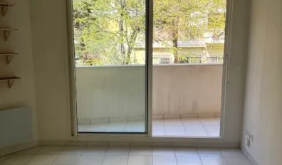 miniatureLocation Marseille Appartement 695fa12ad4552