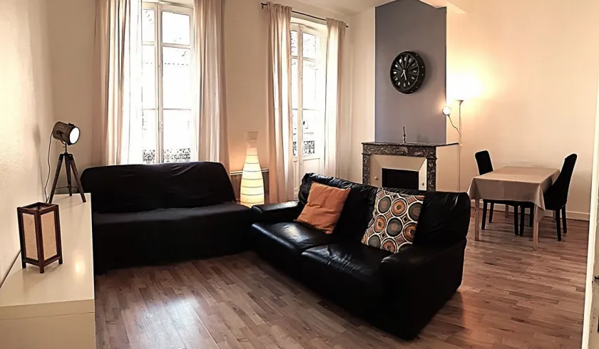 Location Bordeaux Appartement 695fa29b86d01