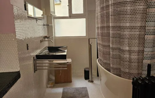 Location Paris Appartement 695fc03383f6