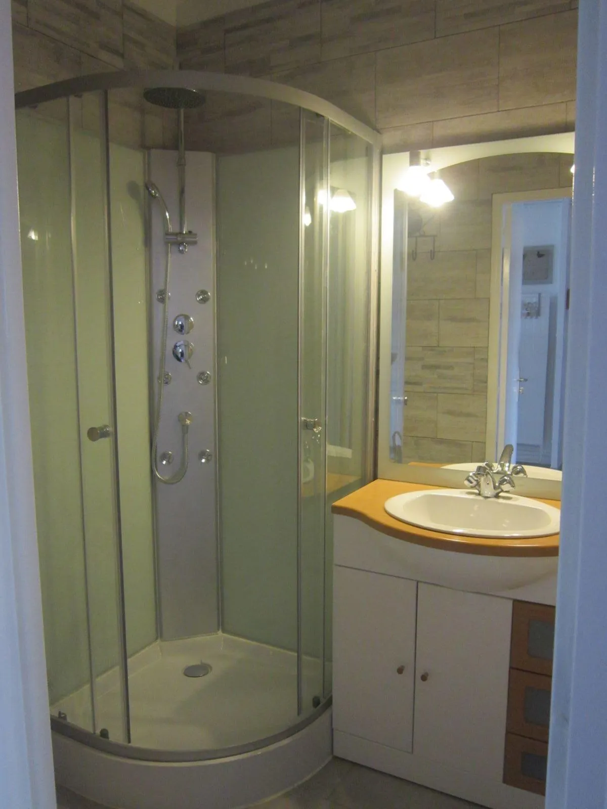 Location Saint-Étienne Appartement 695fe6f1b9813