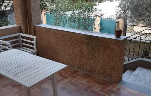 Location Nîmes Maison 695ff676c4fc