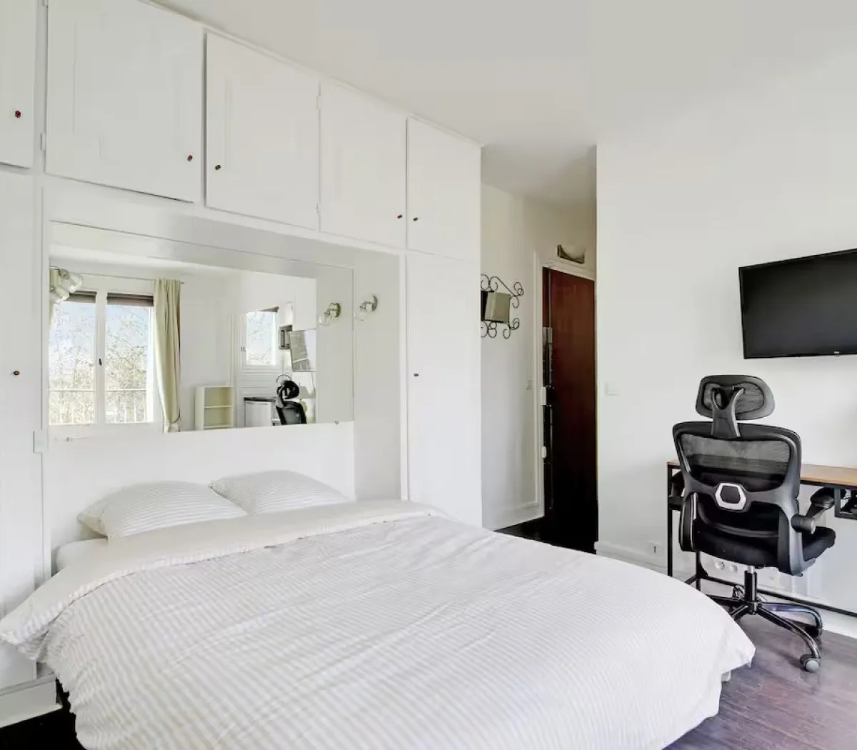 Location Paris Appartement 6960dbcf4091