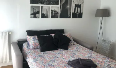 miniatureLocation Suresnes Appartement 6961011c78802