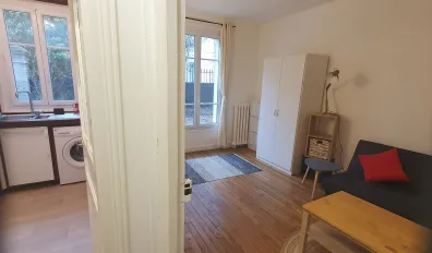 miniatureLocation Courbevoie Appartement 69611e2e25df2