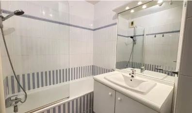 miniatureLocation Levallois-Perret Appartement 69627f6a460d2