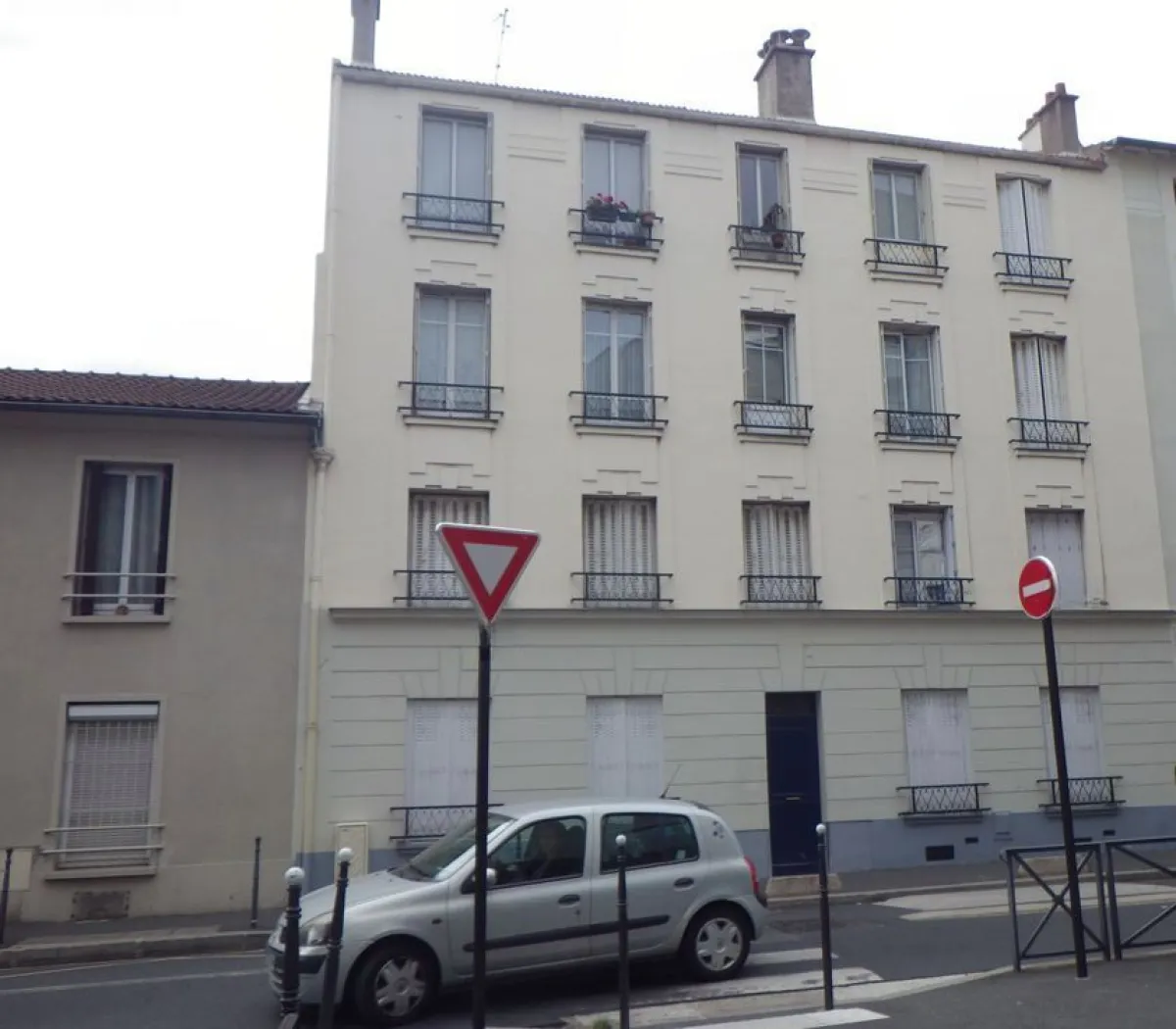 Location Ivry-sur-Seine Appartement 6962a1f92ca7