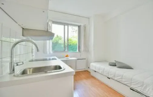 Location Neuilly-sur-Seine Appartement 6963de5a4867