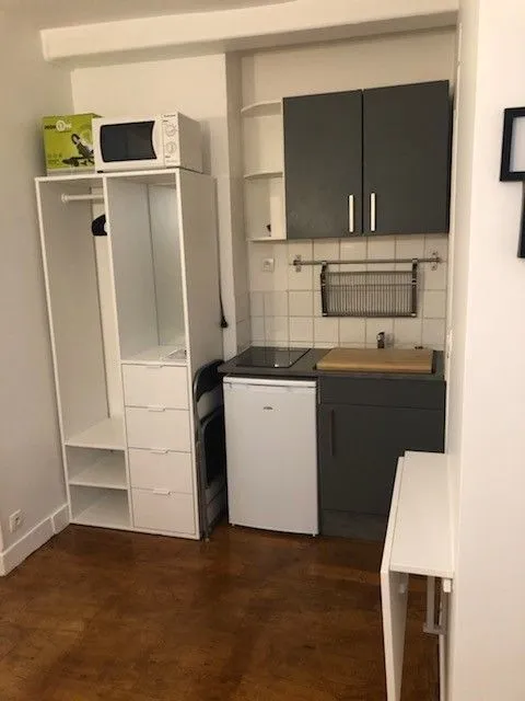 Location Paris Appartement 6963e2d55174