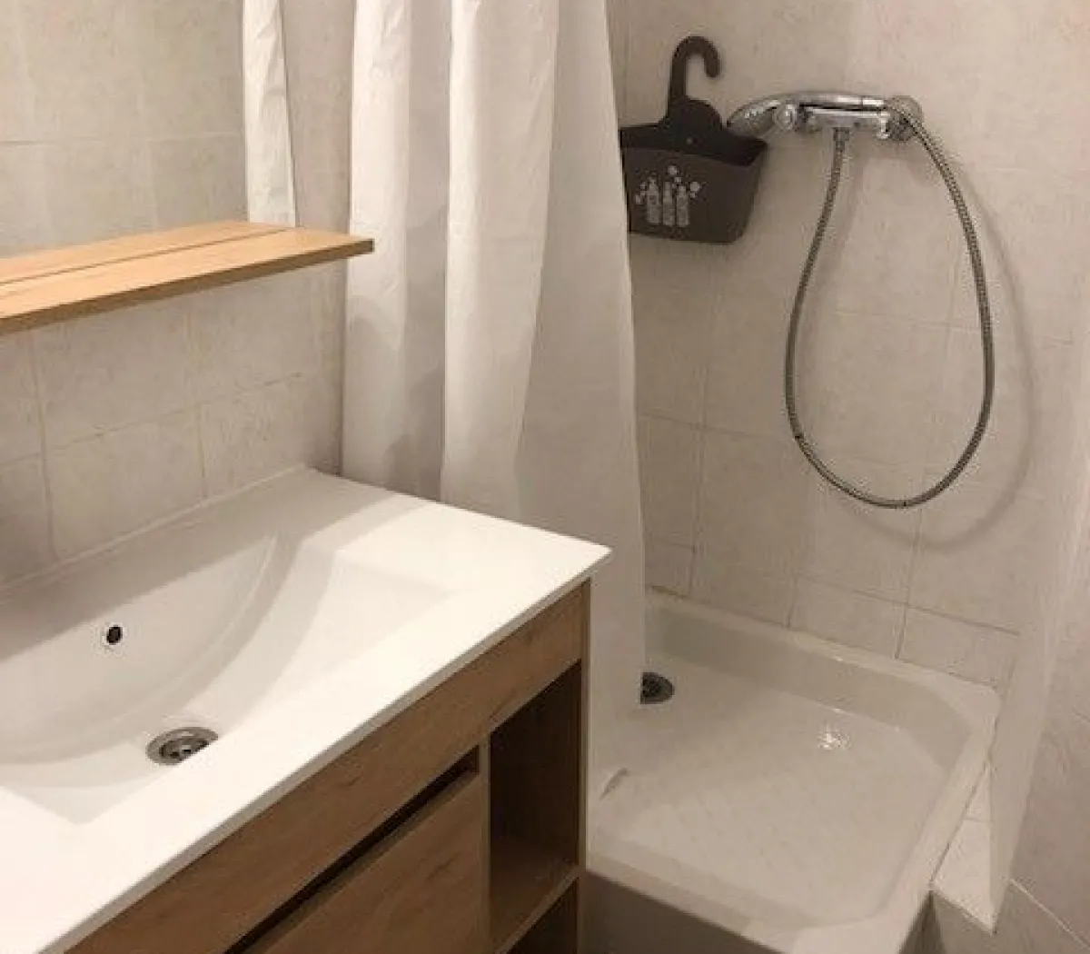 Location Paris Appartement 6963e2d55174