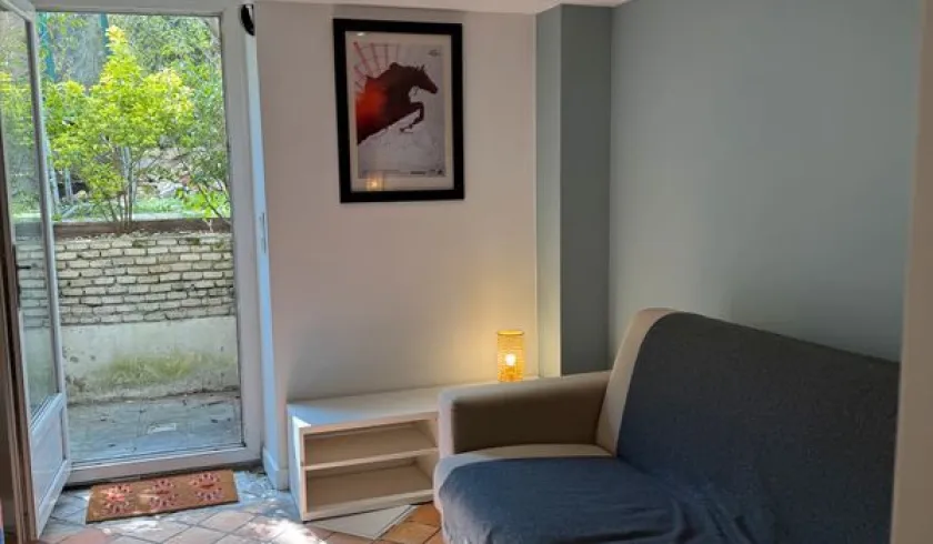 Location Asnières-sur-Seine Appartement 6963e3d578281