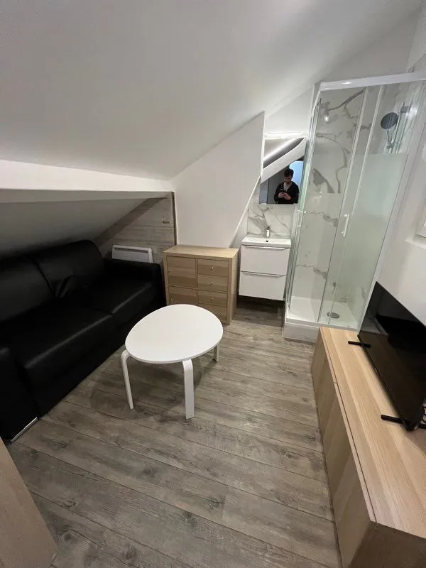 Location Paris Appartement 6964e0b5b1c23