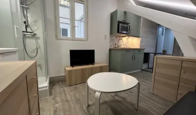 miniatureLocation Paris Appartement 6964e0b5b1c22