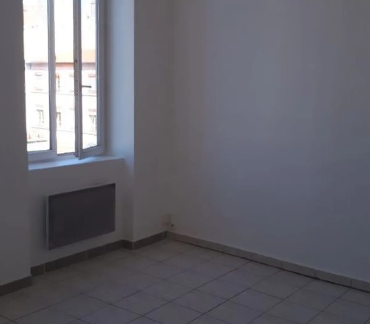 Location Lyon Appartement 6964e15f2ade