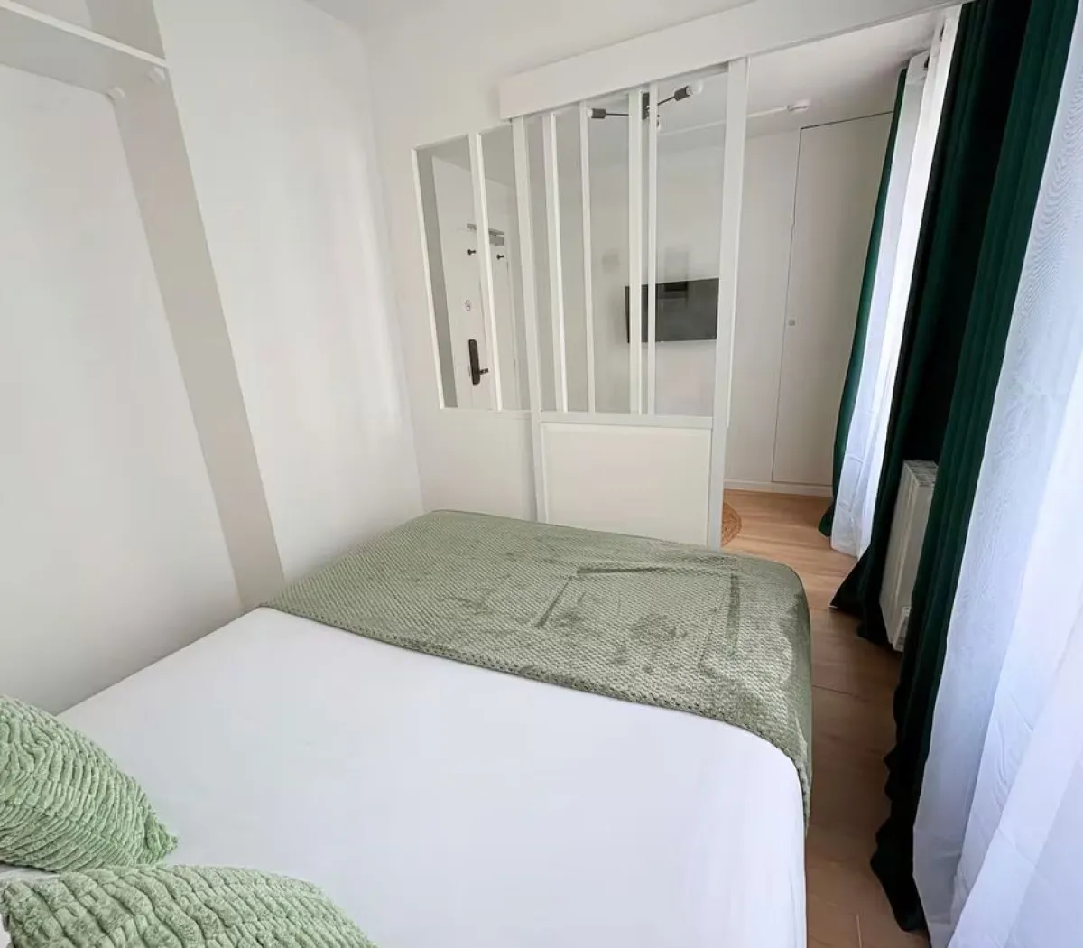 Location Paris Appartement 6964e6293855