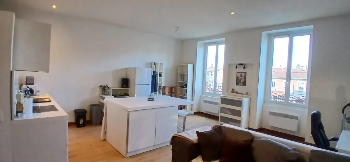 Location Villeurbanne Appartement 69651792b7991