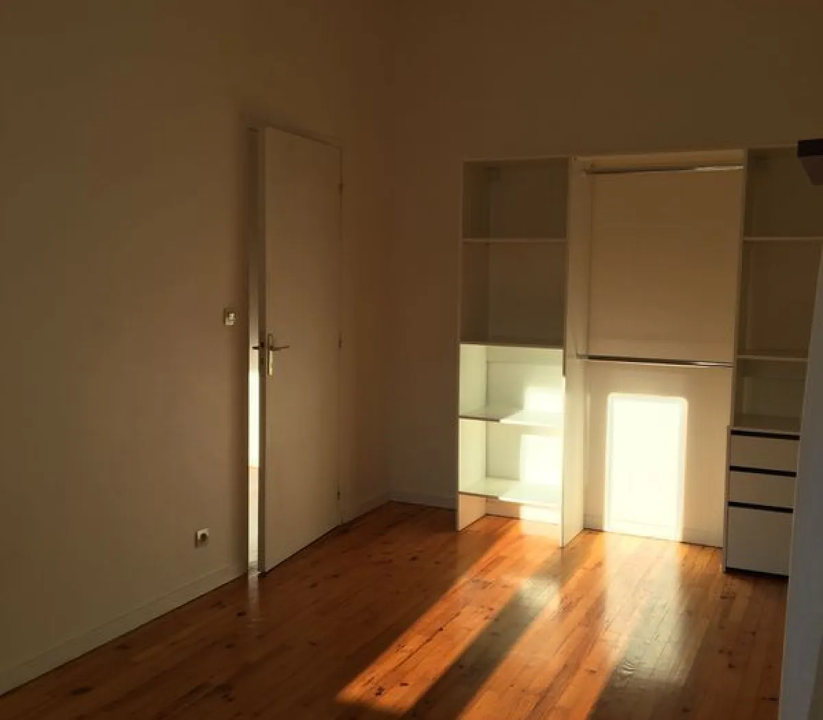 Location Villeurbanne Appartement 696518a3041a