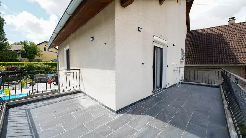 Location Viry Appartement 696614564613