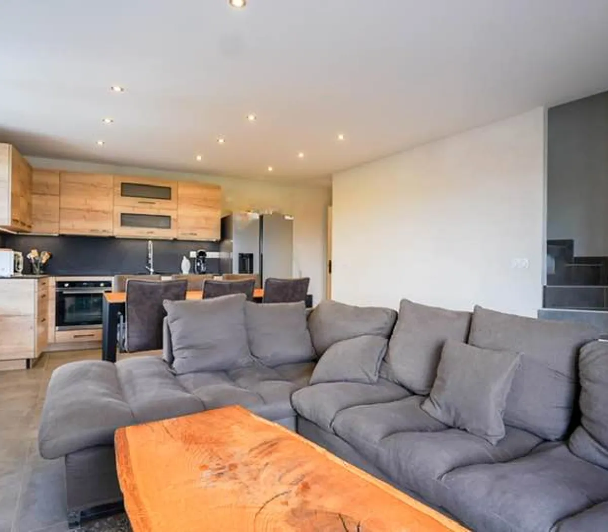 Location Viry Appartement 696614564613