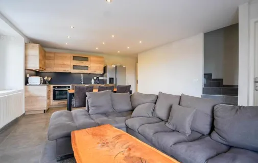 Location Viry Appartement 696614564613
