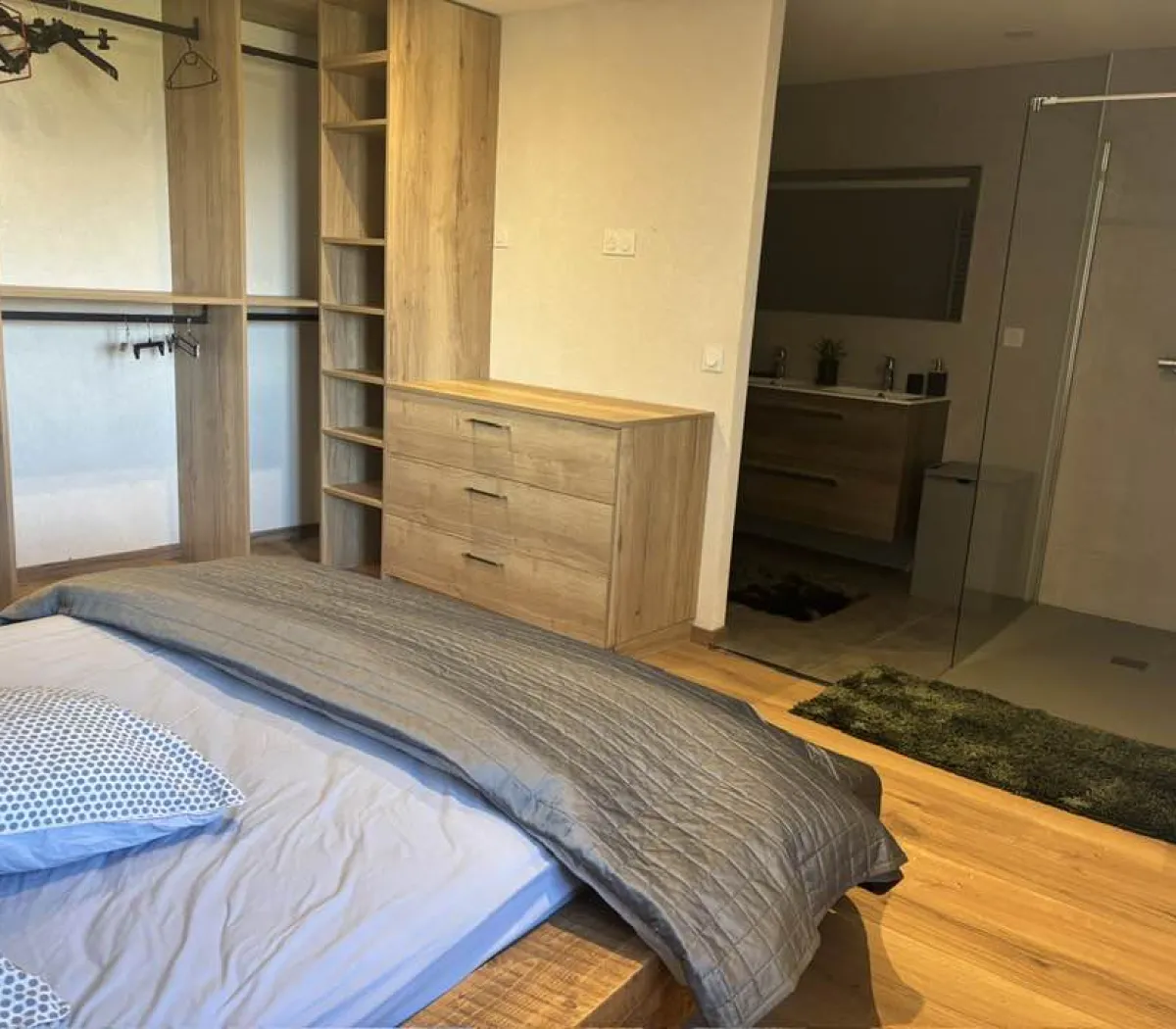 Location Viry Appartement 696614564613