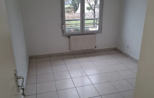 Location Villeurbanne Appartement 69661b156124