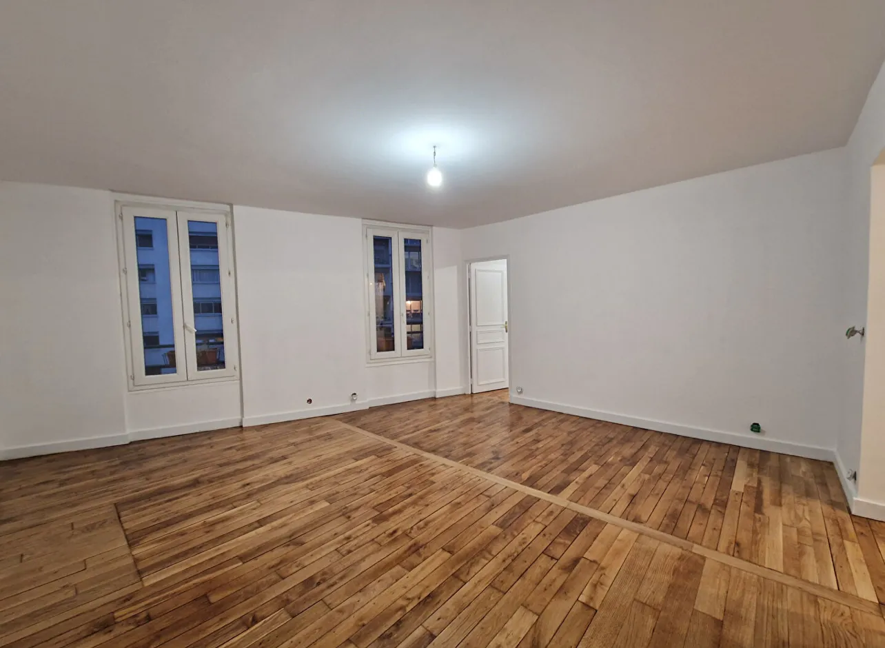 Location Paris Appartement 69664390989d3