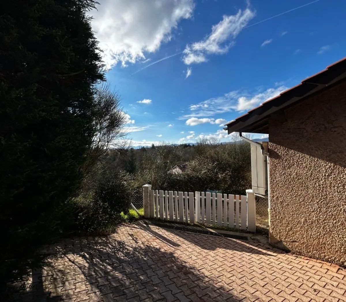 Location Saint-Genis-les-Ollières Maison 6966448d2b62