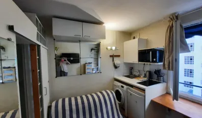 miniatureLocation Paris Appartement 696704b2bf872