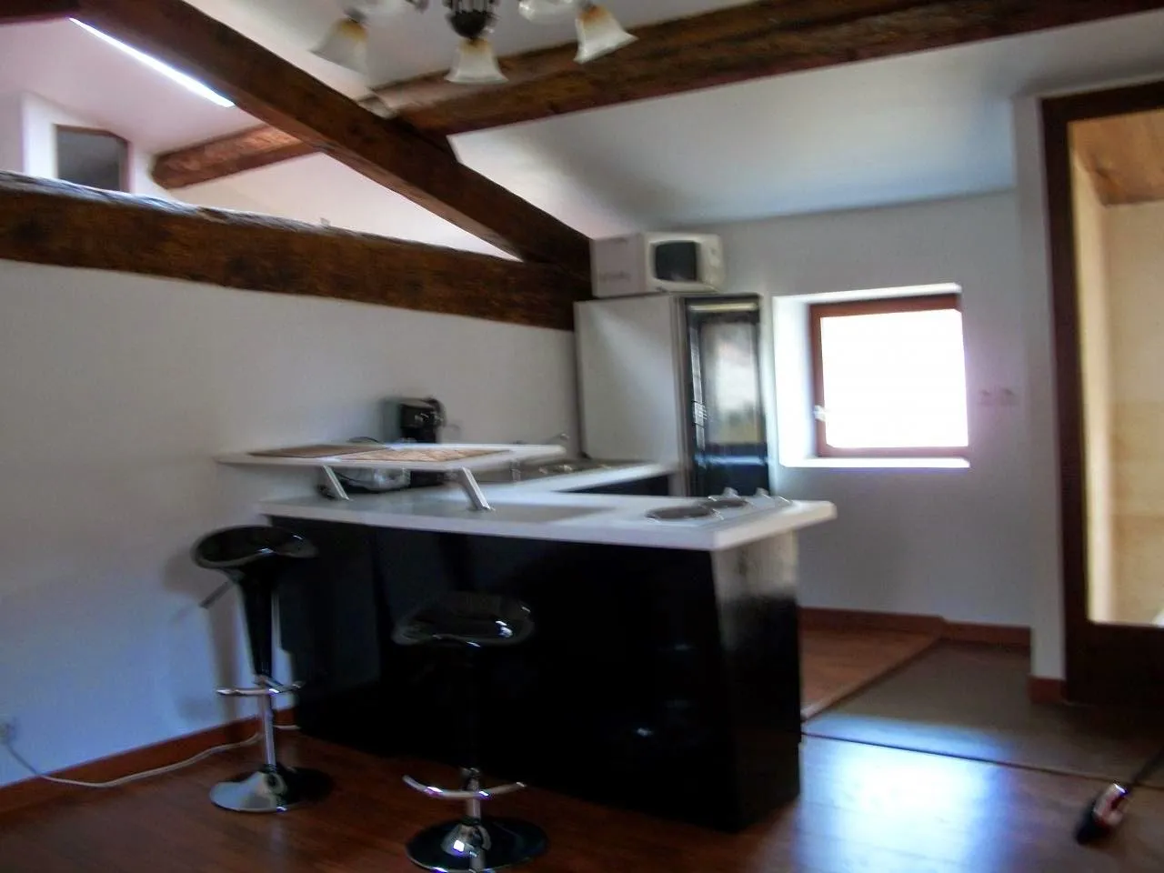 Location Neuville-sur-Saône Appartement 696898716a7d