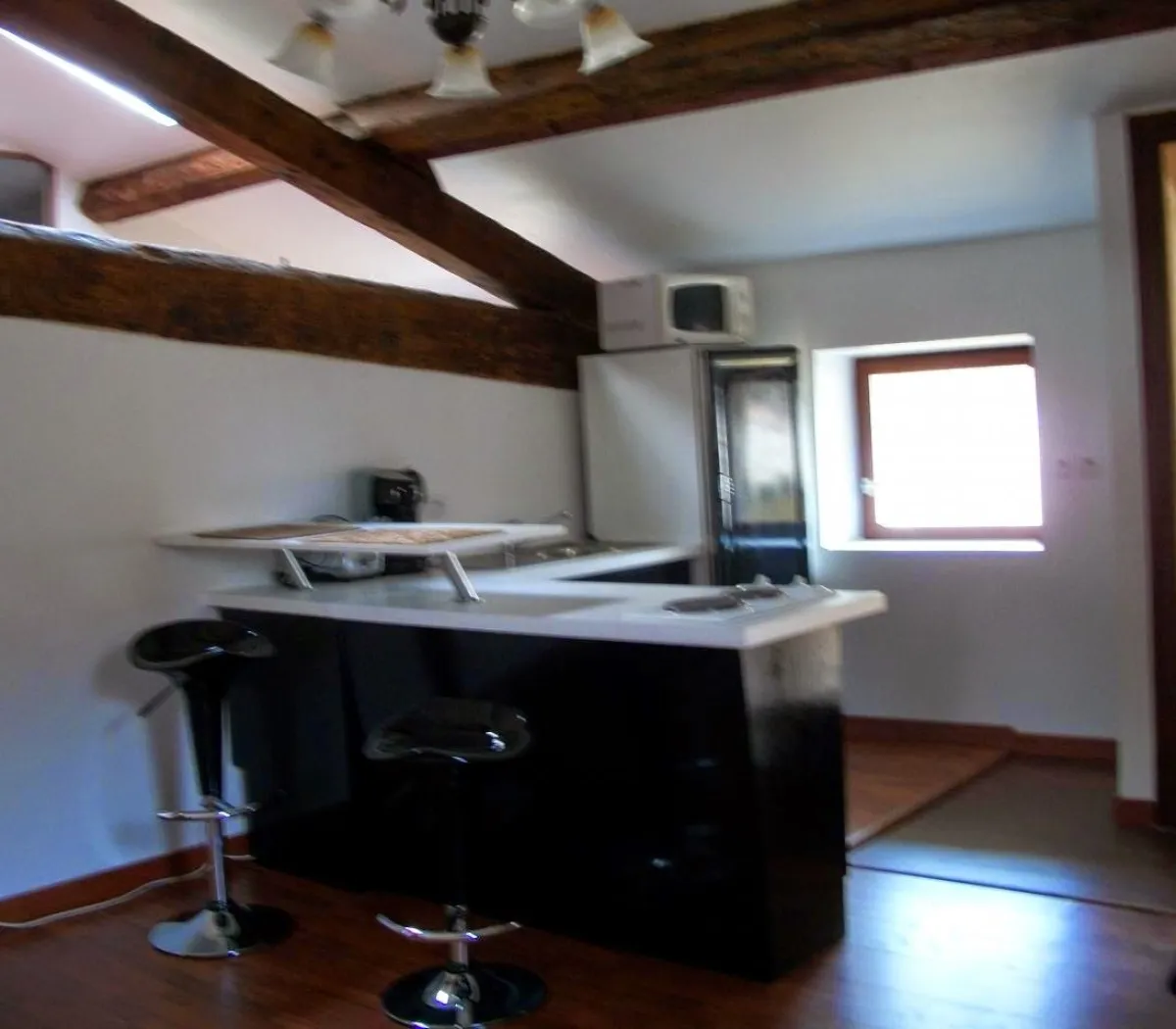 Location Neuville-sur-Saône Appartement 696898716a7d