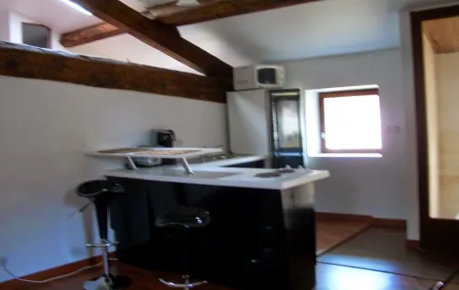 Location Neuville-sur-Saône Appartement 696898716a7d