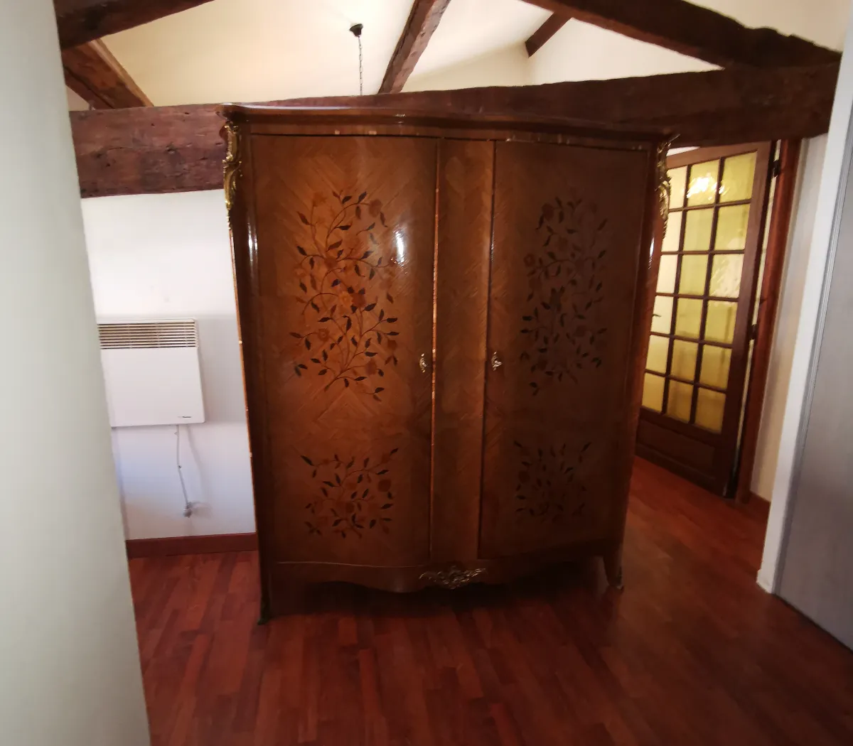 Location Neuville-sur-Saône Appartement 696898716a7d