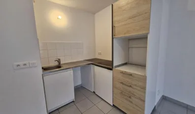 miniatureLocation Châtillon Appartement 6968fee7e1e82