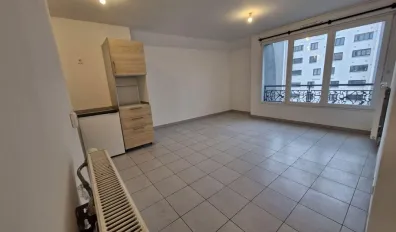 miniatureLocation Châtillon Appartement 6968fee7e1e82