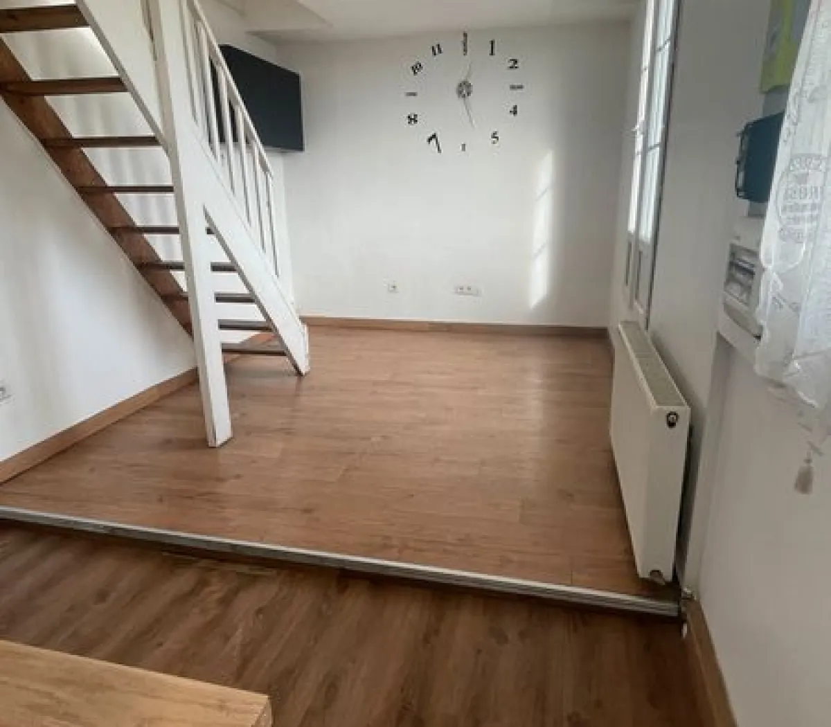 Location Aulnay-sous-Bois Appartement 69690d63b34f