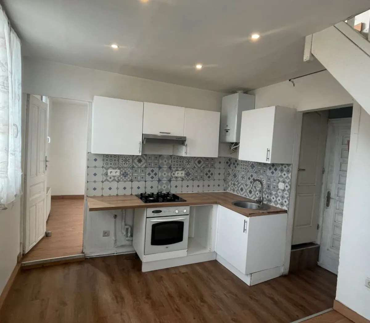 Location Aulnay-sous-Bois Appartement 69690d63b34f