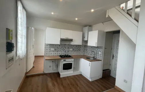 Location Aulnay-sous-Bois Appartement 69690d63b34f