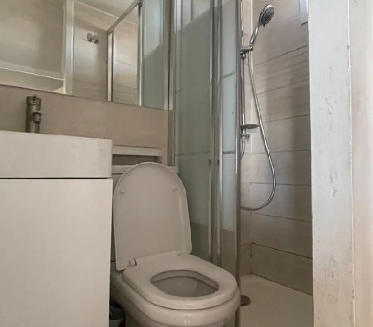 Location Aulnay-sous-Bois Appartement 69690d63b34f