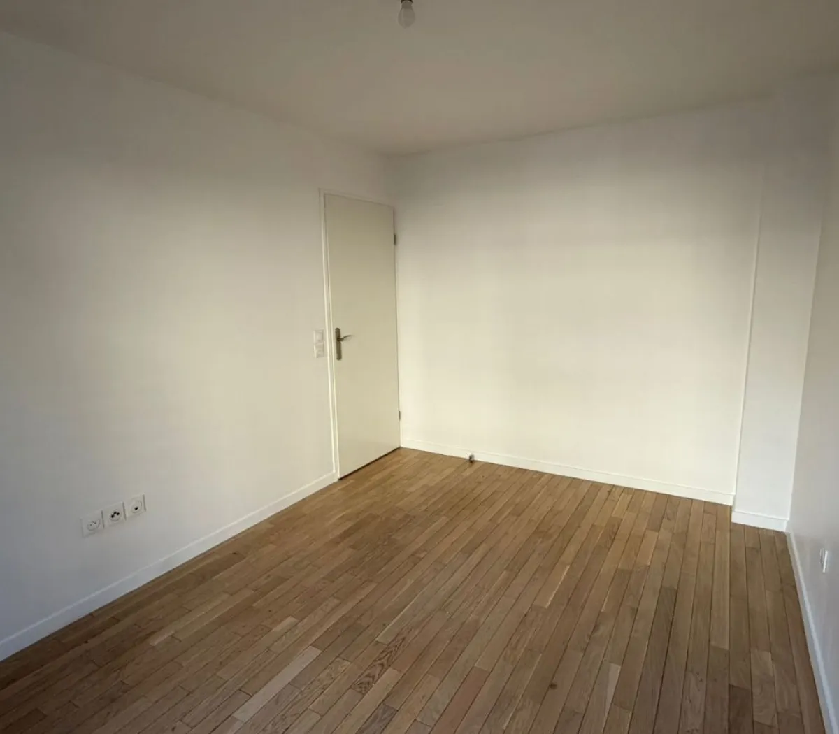 Location La Garenne-Colombes Appartement 696935b08a69