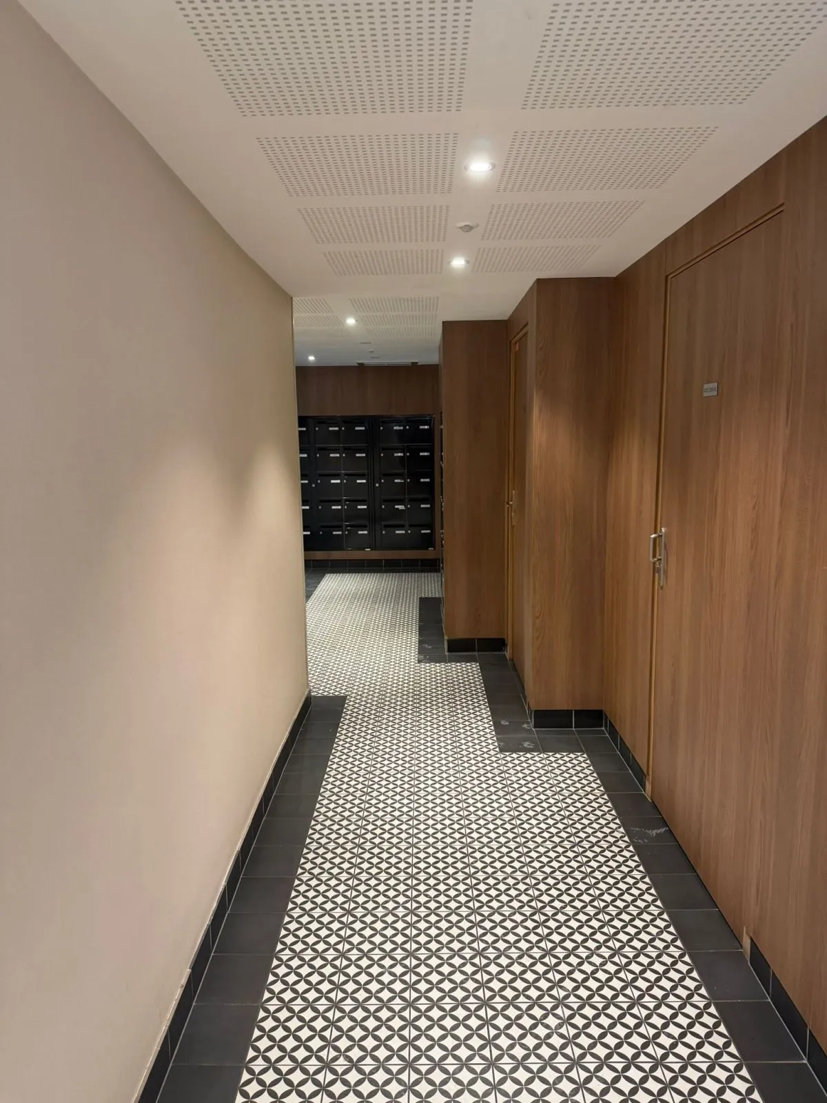 Location La Garenne-Colombes Appartement 696935b08a69