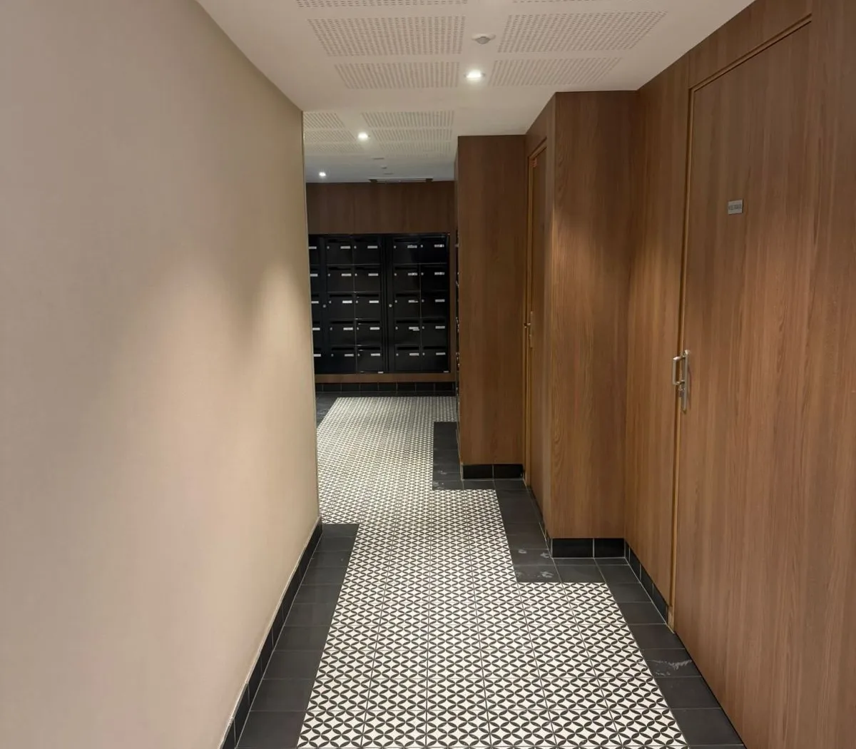 Location La Garenne-Colombes Appartement 696935b08a69