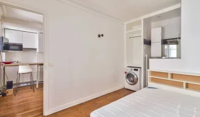 miniatureLocation Paris Chambre 696949c5ce152