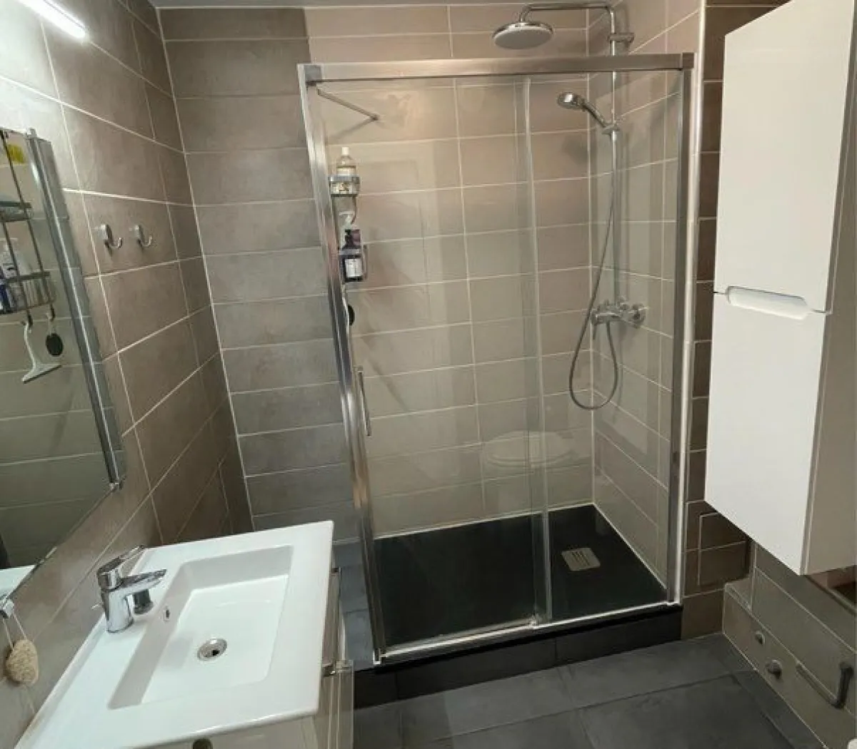 Location Charenton-le-Pont Appartement 69694b63eccb