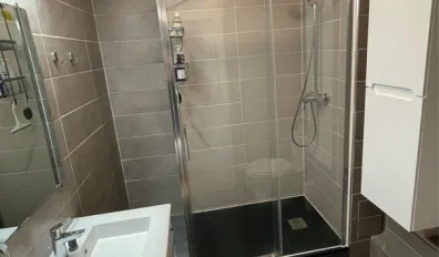 miniatureLocation Charenton-le-Pont Appartement 69694b63eccb2