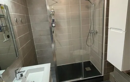 Location Charenton-le-Pont Appartement 69694b63eccb